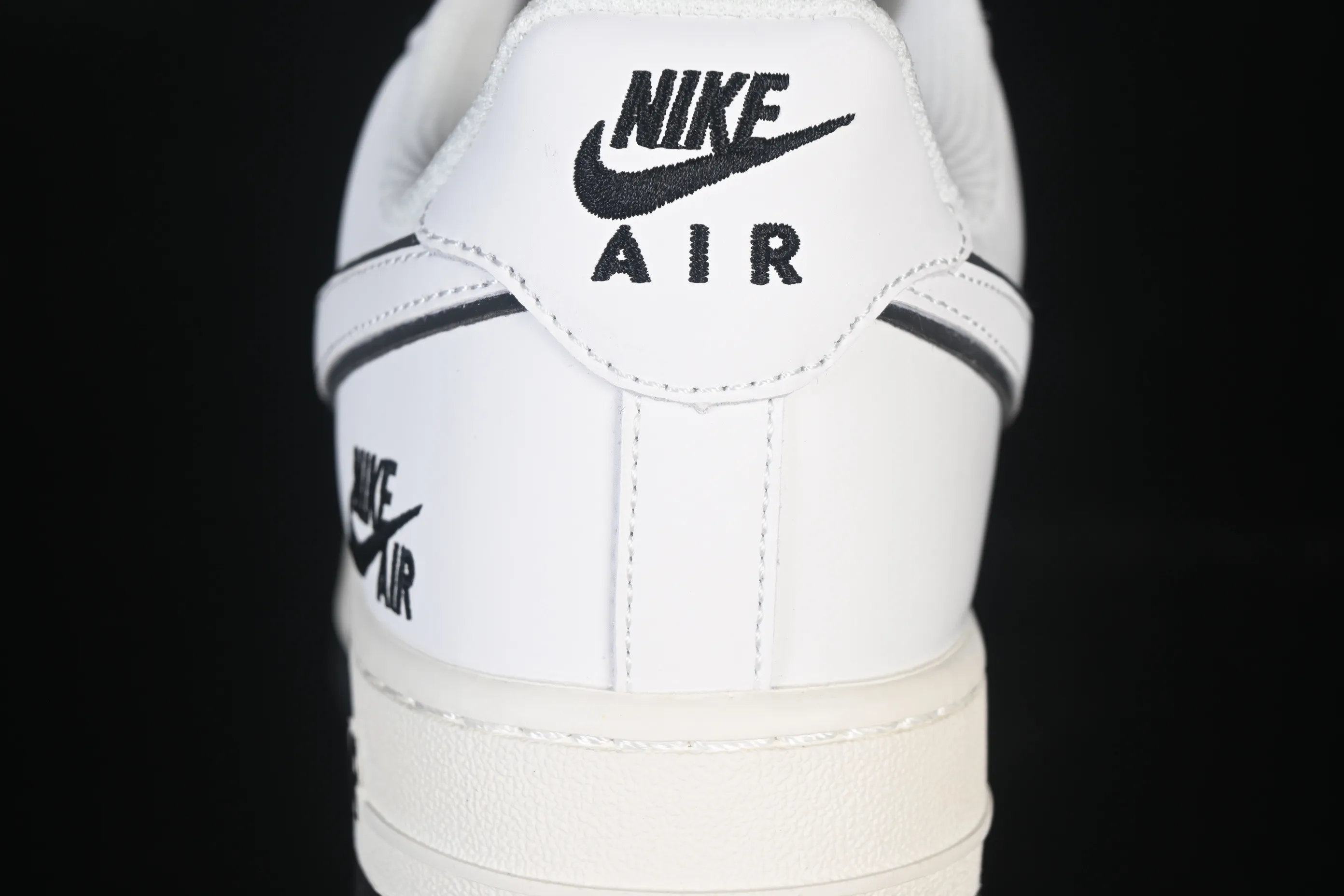 All Categories Nk Air Force 1 Air Force Series Nk Air Force 1 Low Air Force Low Nike Air Force 1'07 Low Beige White Black Air Force One Low Casual Shoes CS5288-036